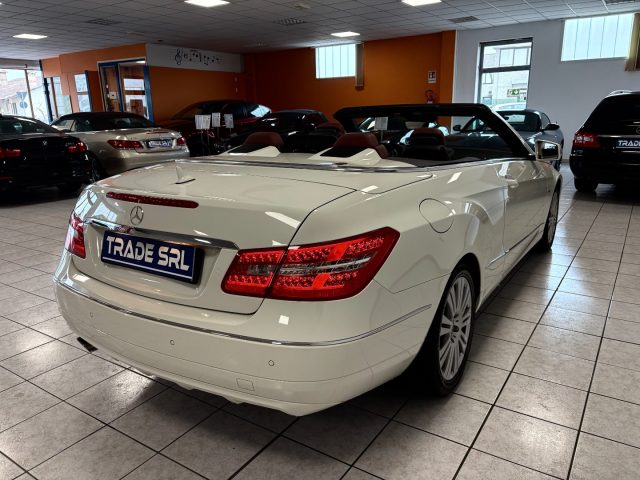 MERCEDES-BENZ E 250 usata, con Alzacristalli elettrici