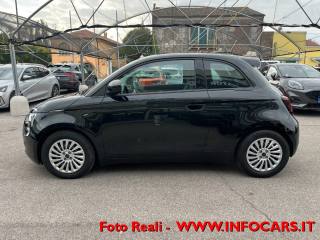 FIAT 500e usata, con USB
