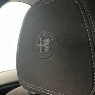 ALFA ROMEO Stelvio usata, con Controllo automatico clima