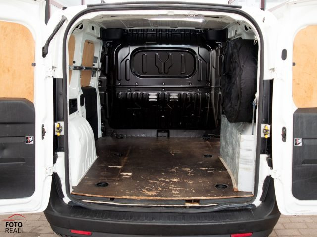 FIAT Doblo usata, con Fendinebbia