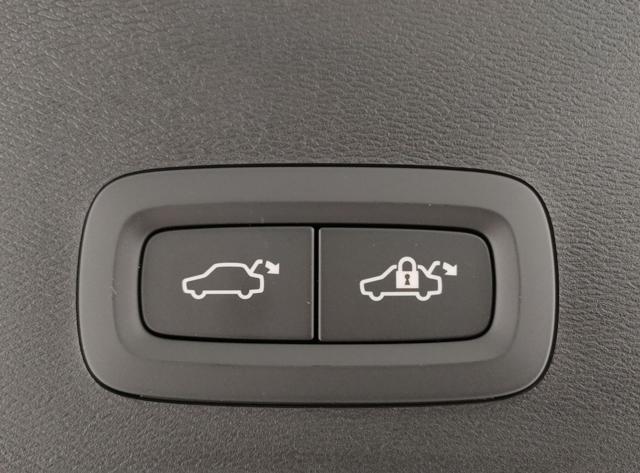 VOLVO XC40 usata, con Vivavoce
