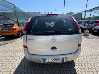 OPEL Meriva usata, con Autoradio
