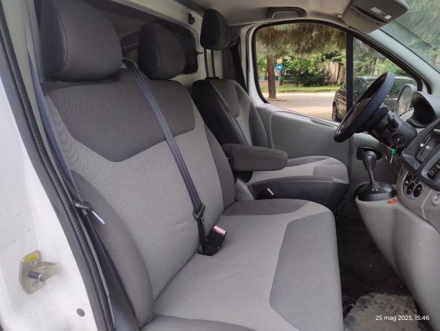 RENAULT Trafic usata, con Lettore CD