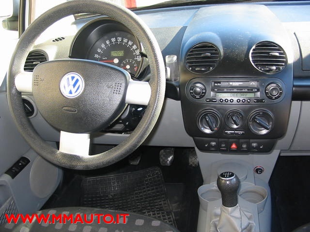 VOLKSWAGEN New Beetle usata, con Airbag laterali