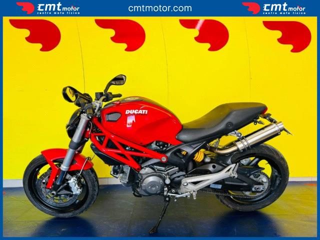 DUCATI Monster 696 usata 2