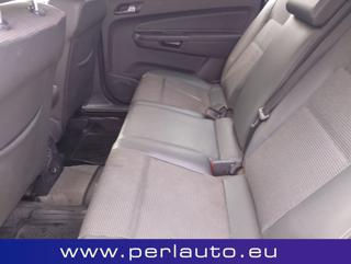 OPEL Zafira usata, con Fendinebbia