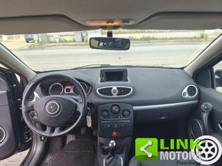 RENAULT Clio usata, con Controllo trazione