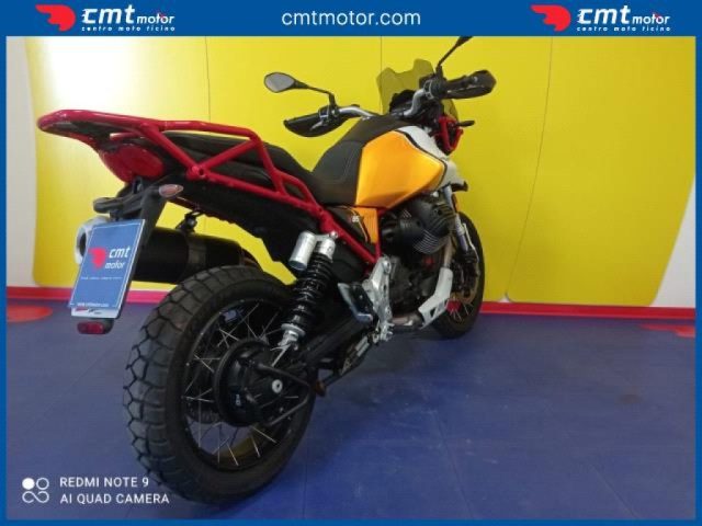 MOTO GUZZI V85 TT usata 3