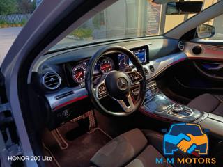 MERCEDES-BENZ E 220 usata, con Cruise Control