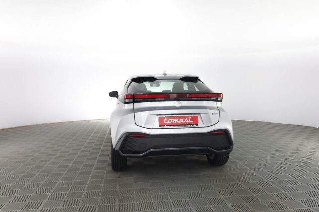 TOYOTA C-HR usata 4