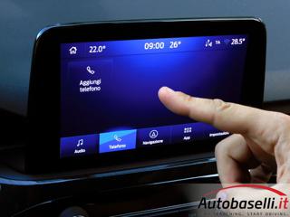 FORD Kuga usata, con Schermo multifunzione interamente digitale