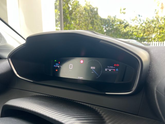 PEUGEOT 208 usata, con Vivavoce