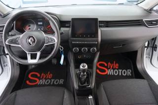 RENAULT Clio usata, con Autoradio