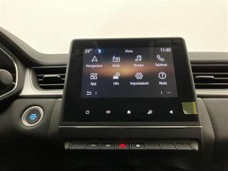 RENAULT Captur usata, con USB