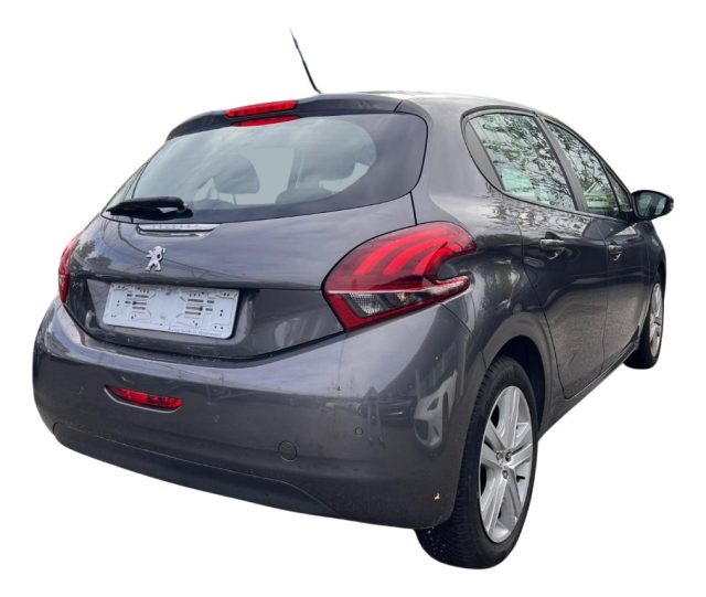 PEUGEOT 208 usata, con Airbag