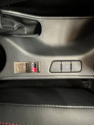 TOYOTA Yaris usata, con Cruise Control