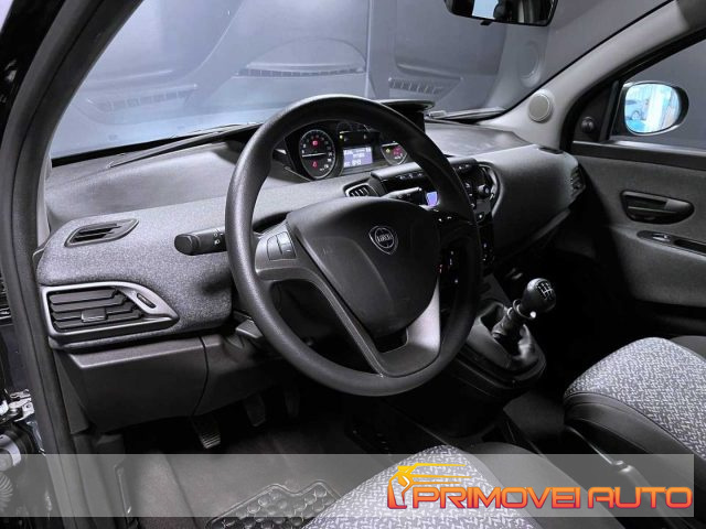 LANCIA Ypsilon usata, con Airbag