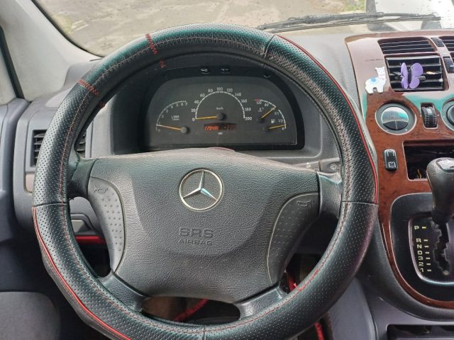 MERCEDES-BENZ Vito usata 12