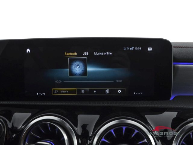 MERCEDES-BENZ CLA 180 usata 14