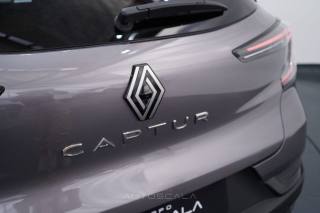 RENAULT Captur usata, con Frenata d