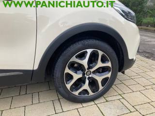 RENAULT Captur usata, con Autoradio