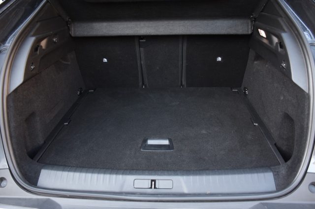 PEUGEOT 3008 usata, con Interni in pelle