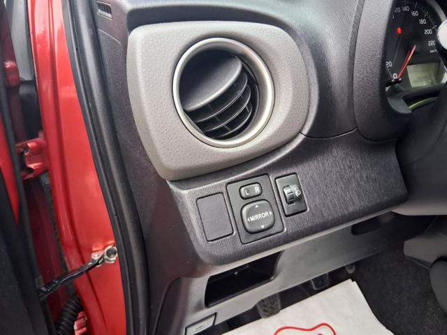 TOYOTA Yaris usata, con Immobilizzatore elettronico