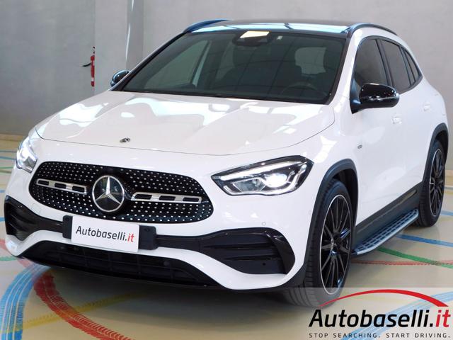 MERCEDES-BENZ GLA 180 usata, con Regolazione elettrica sedili