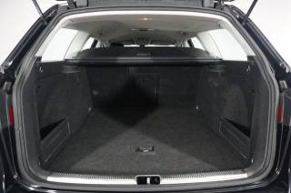 VOLKSWAGEN Passat usata, con Controllo trazione
