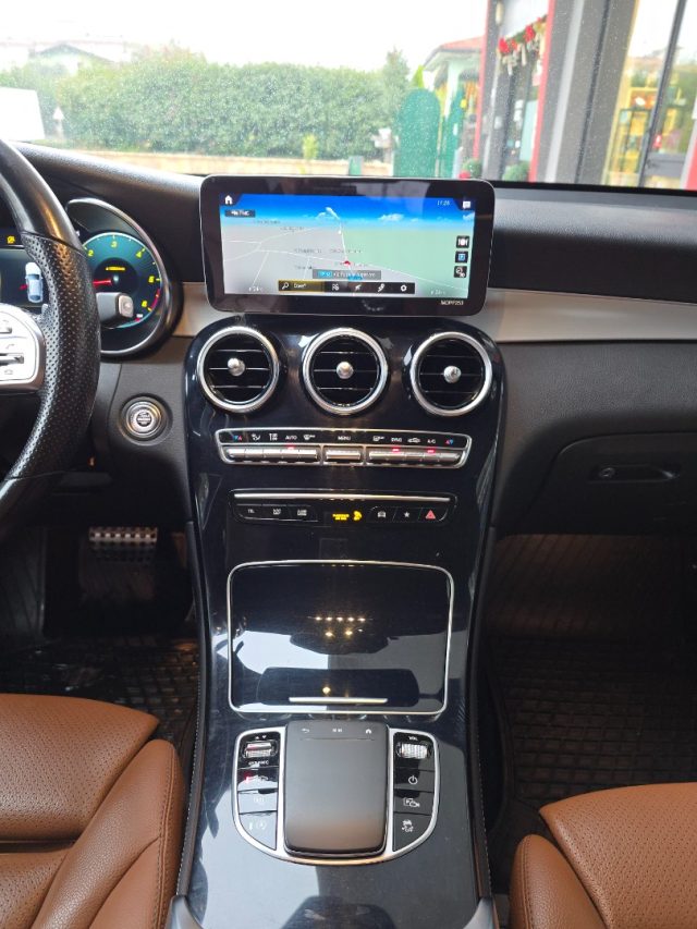 MERCEDES-BENZ GLC 220 usata, con Autoradio
