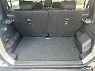 SUZUKI Jimny usata, con USB