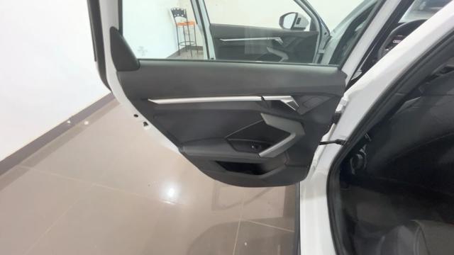 AUDI A3 usata, con Park Distance Control