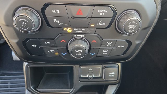 JEEP Renegade usata, con Fendinebbia