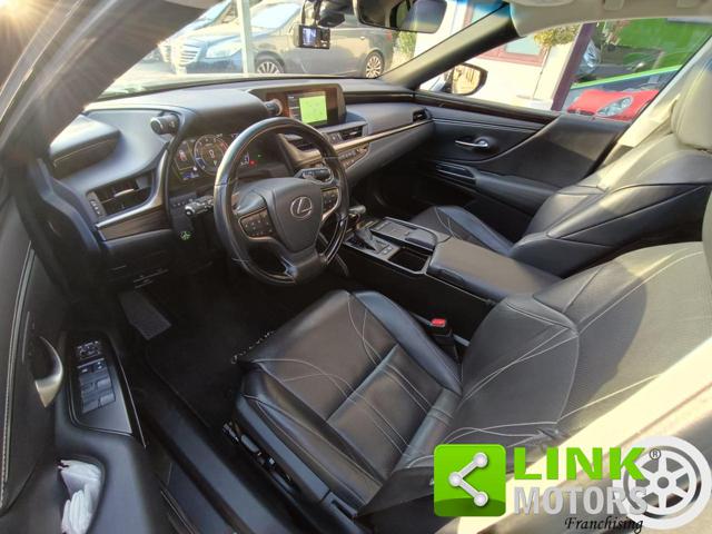 LEXUS ES 300 usata, con Interni in pelle