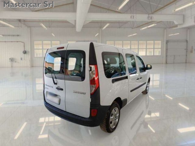 RENAULT Kangoo usata, con Airbag