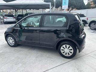 VOLKSWAGEN up! usata, con Boardcomputer