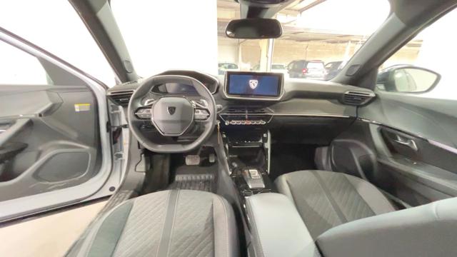 PEUGEOT 2008 usata, con Cruise Control