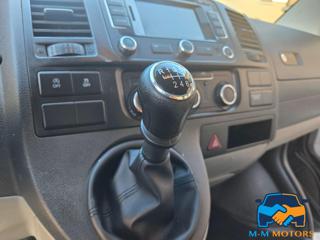 VOLKSWAGEN Transporter usata 19