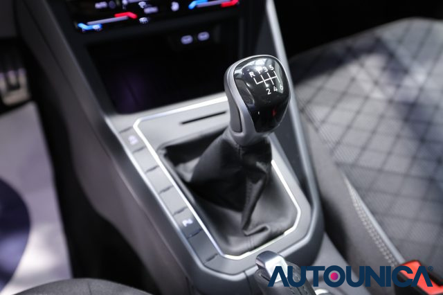 VOLKSWAGEN Taigo usata, con Volante multifunzione