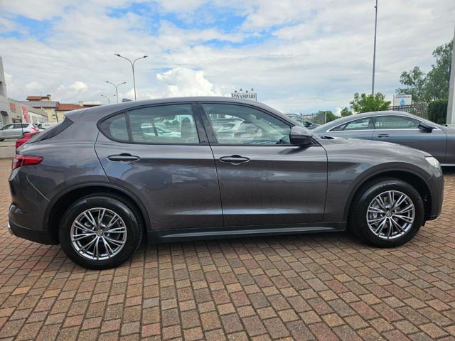 ALFA ROMEO Stelvio usata, con Autoradio