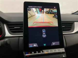 RENAULT Captur usata, con Hill holder
