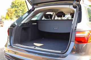 AUDI A4 usata, con Autoradio digitale