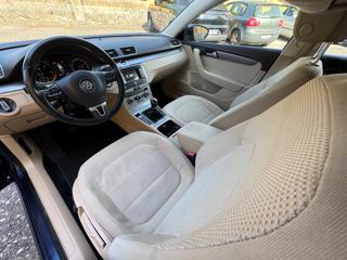 VOLKSWAGEN Passat usata, con Controllo trazione