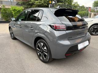 PEUGEOT 208 usata, con Autoradio