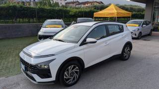 HYUNDAI Bayon usata, con Airbag