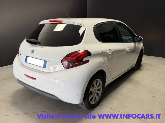 PEUGEOT 208 usata, con Airbag Passeggero