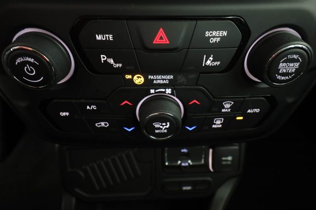JEEP Renegade usata 8