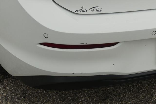 VOLKSWAGEN Golf usata, con Bracciolo