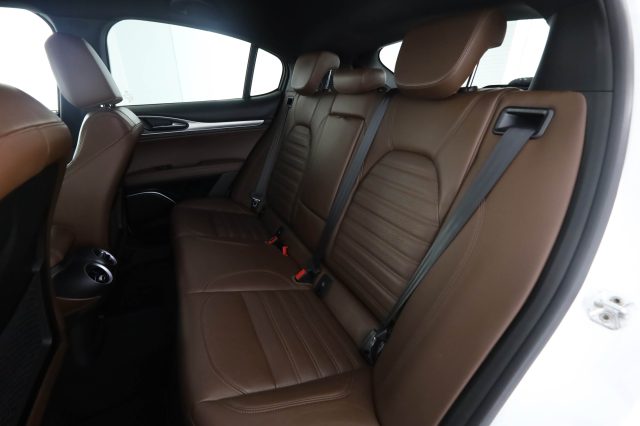 ALFA ROMEO Stelvio usata 3