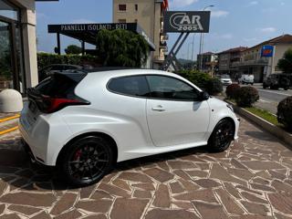 TOYOTA Yaris usata, con Sedili riscaldati